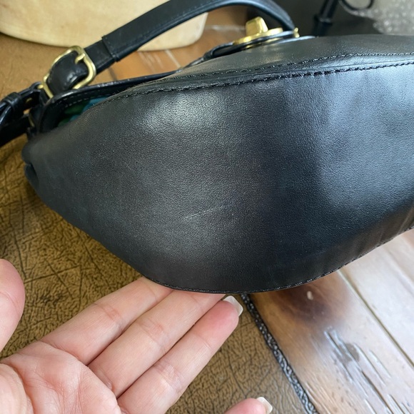 Coach Legacy Anniversary Willis in Black - Picture 8 of 13